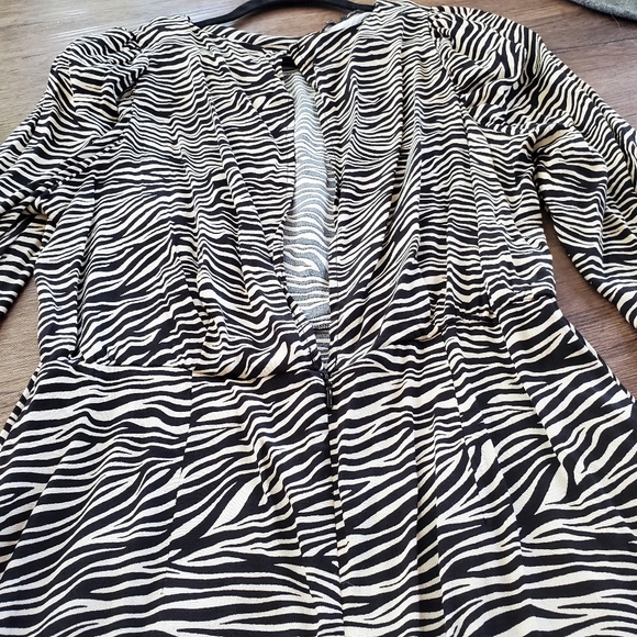 NWT H&M zebra print dress - Picture 4 of 14